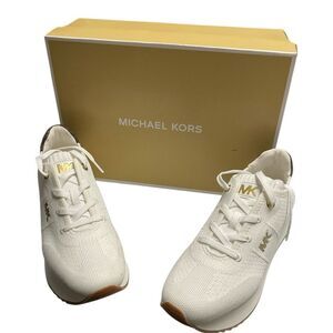 Michael❤️SOLD❤️ Kors White & Gold Sneakers NIB Size 8